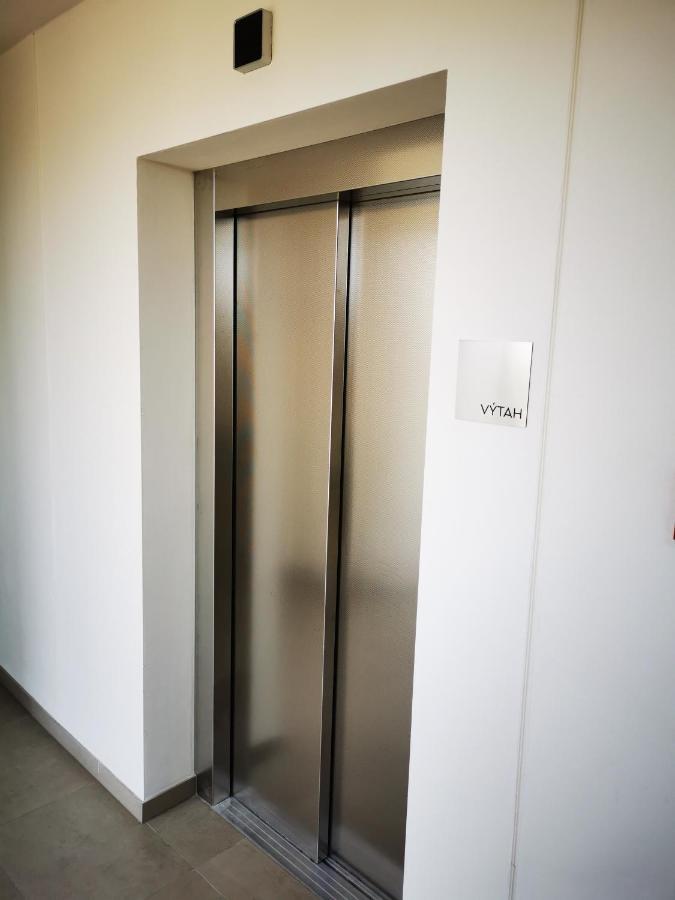 Apartman Mlynska Strouha Plzen Bagian luar foto
